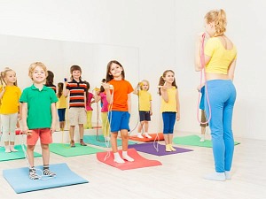 Dziecięce fitnesstrendy: Jak motywować dzieci do aktywności fizycznej